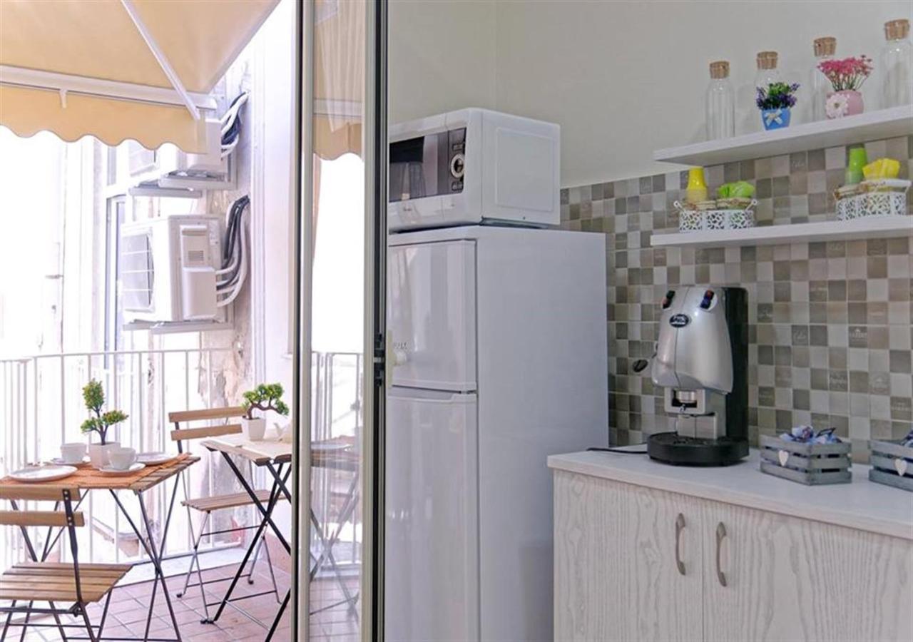Ariel B&B Napoli Bagian luar foto